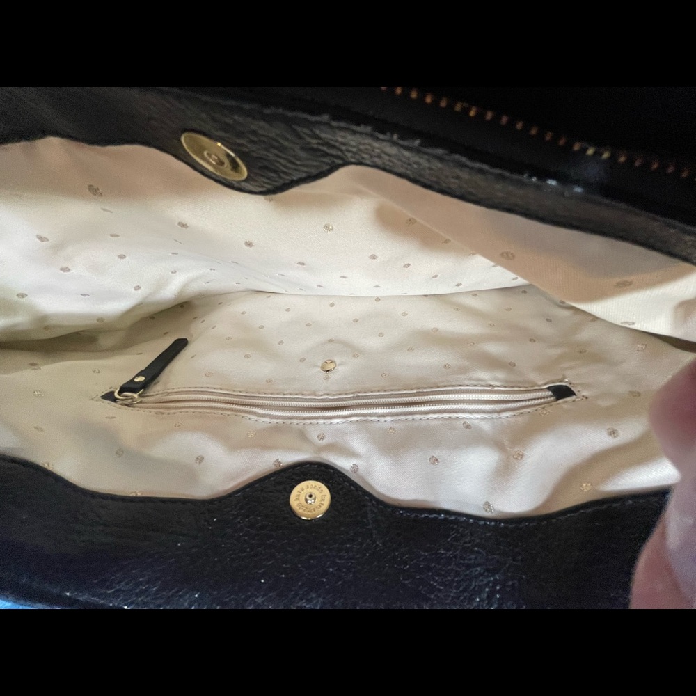 Kate Spade big shiny black leather bag. Beautiful design, lots of space, gold. - Picture 12 of 14